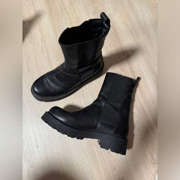 Vagabond Shoemakers Cosmo 2.0 Leather Chelsea Boots - Picture 3 of 6